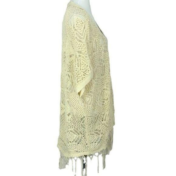 Wet Seal Woman's White Crochet Ivory Color Fringe Cardigan Duster Size 3X - Picture 3 of 6
